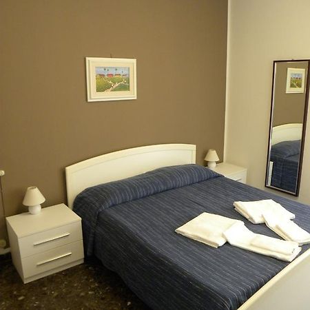 Albergo La Neigra Сестри Леванте Екстериор снимка