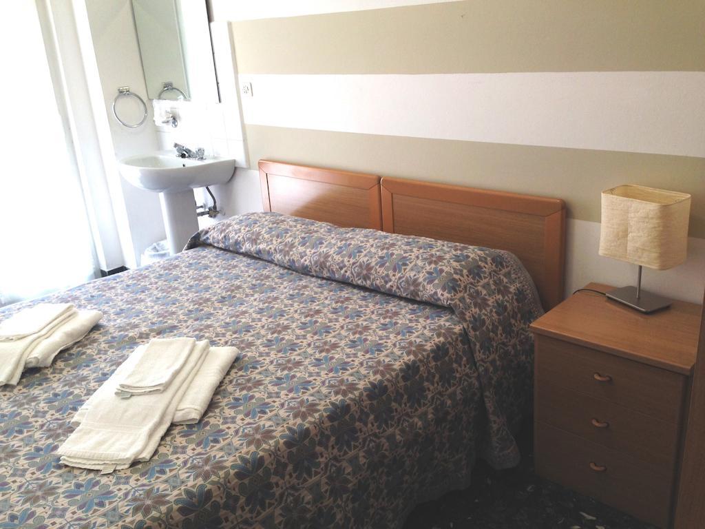 Albergo La Neigra Сестри Леванте Екстериор снимка