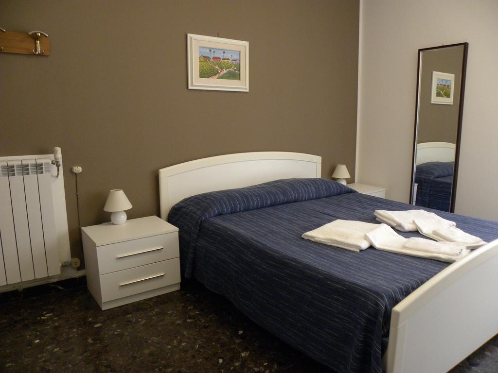 Albergo La Neigra Сестри Леванте Екстериор снимка